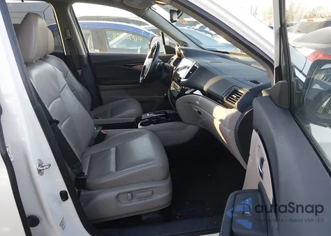 2016 Honda Pilot Touring из США, поврежденный, VIN 5FNYF6H94GB047731